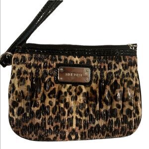 Nine West Leopard Wristlet NWOT